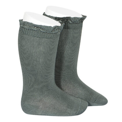 Calcetines altos punto liso con puntilla en puño Verde líquen (761) Cóndor