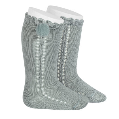 Calcetines altos perlé calado con pompón lateral Verde seco (756) Cóndor
